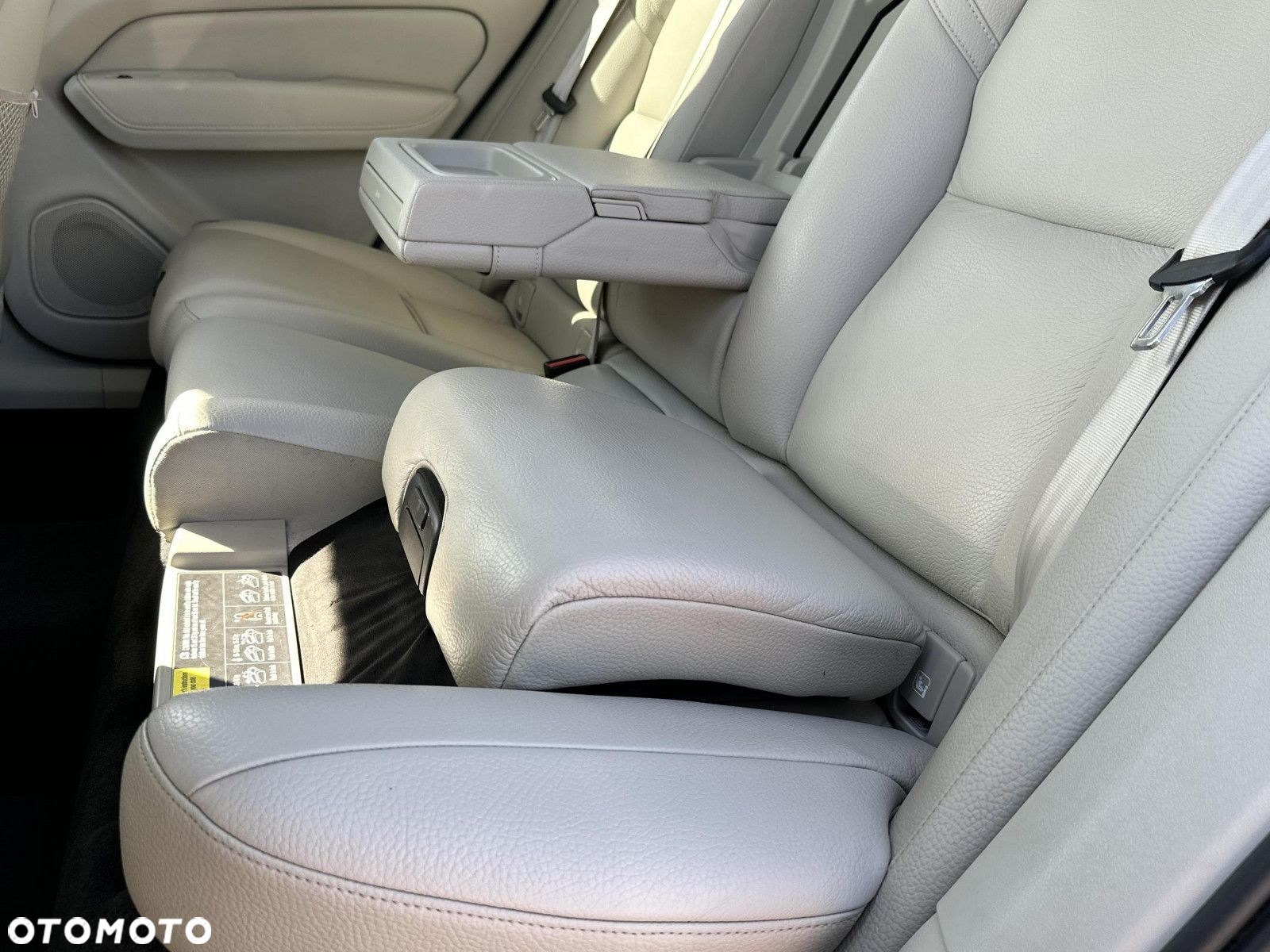 Volvo XC 60 - 19