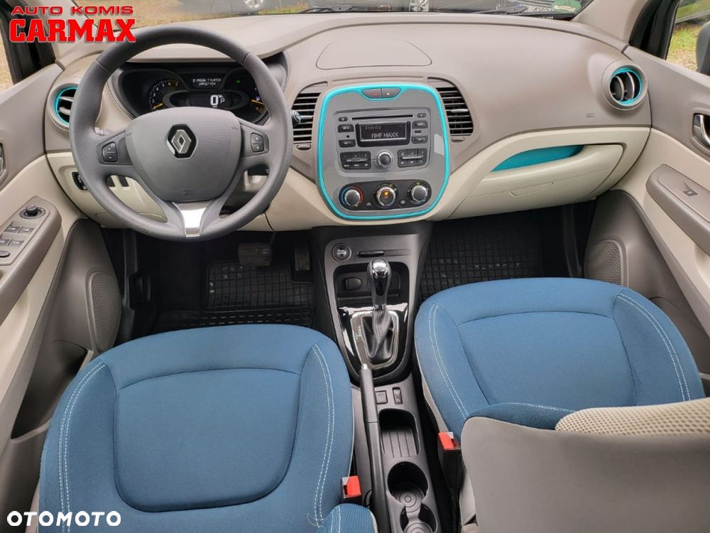 Renault Captur - 23
