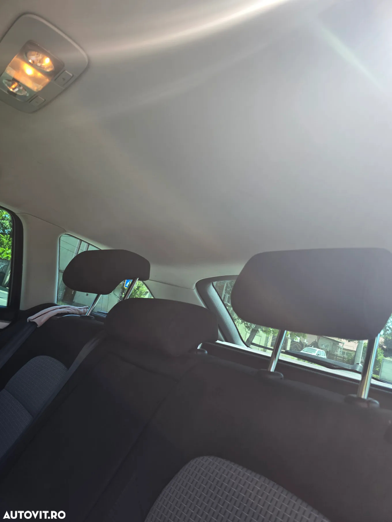Skoda Superb 2.0 TDI DSG Ambition - 14