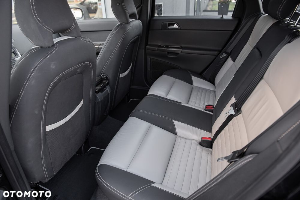 Volvo V50 T5 AWD RDesign - 23
