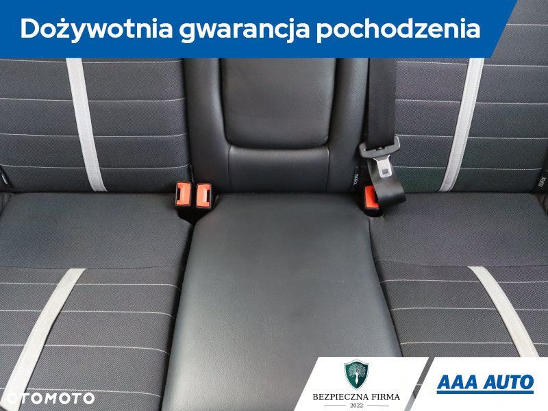 Ford Kuga - 12