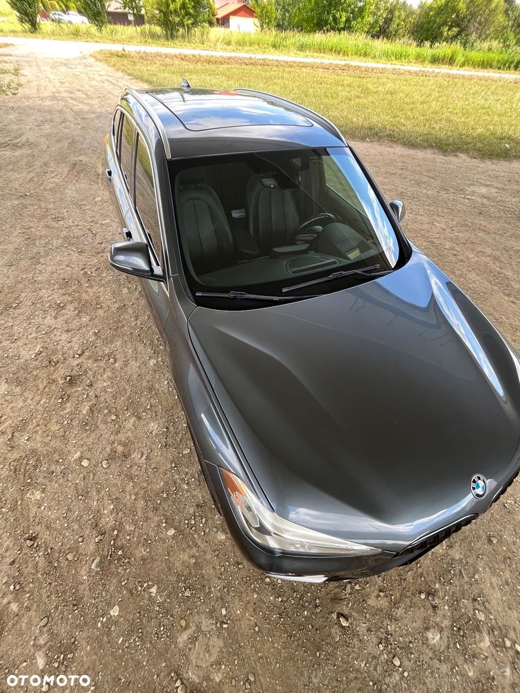 BMW X1 xDrive25i Sport Line - 10