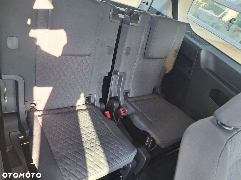 Volkswagen Caddy - 10