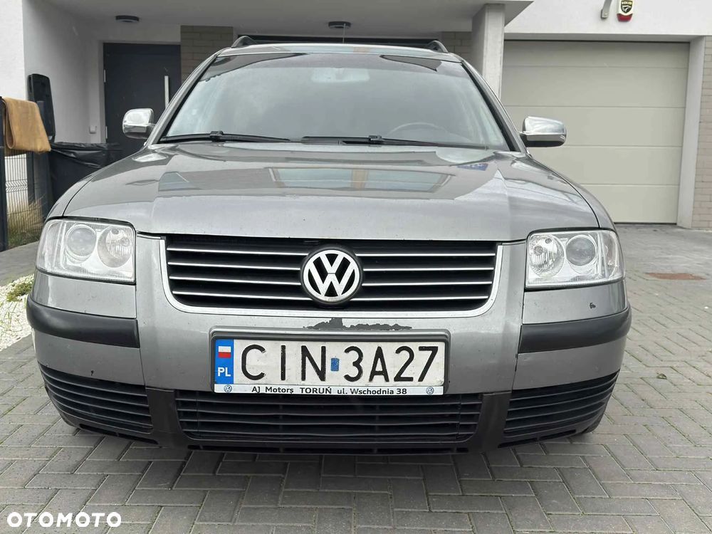 Volkswagen Passat 1.9 TDI Basis - 8