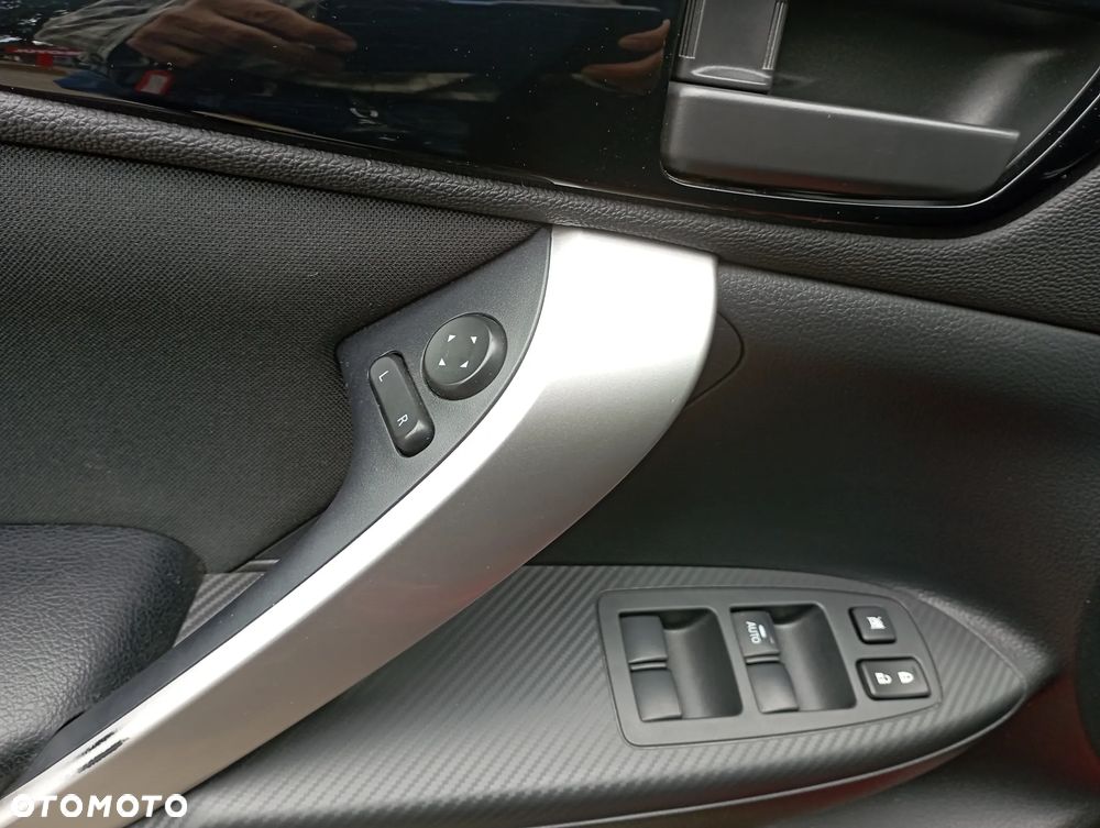 Mitsubishi Eclipse Cross 1.5 T Invite Plus CVT - 16