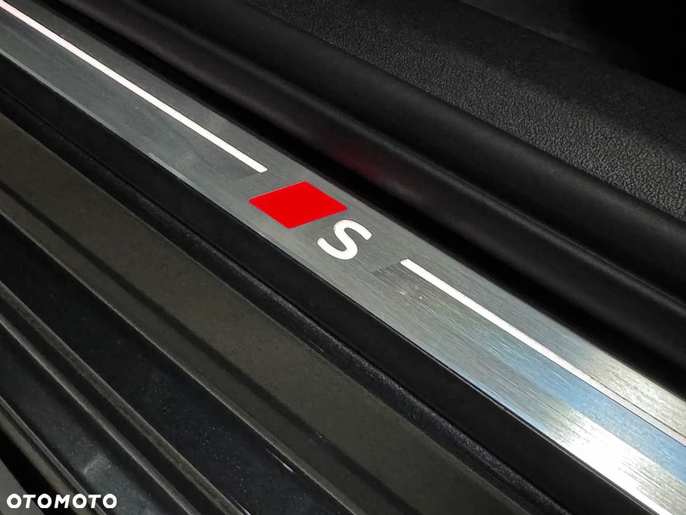 Audi A5 Avant TFSI 150 kW S tronic Edition one - 37