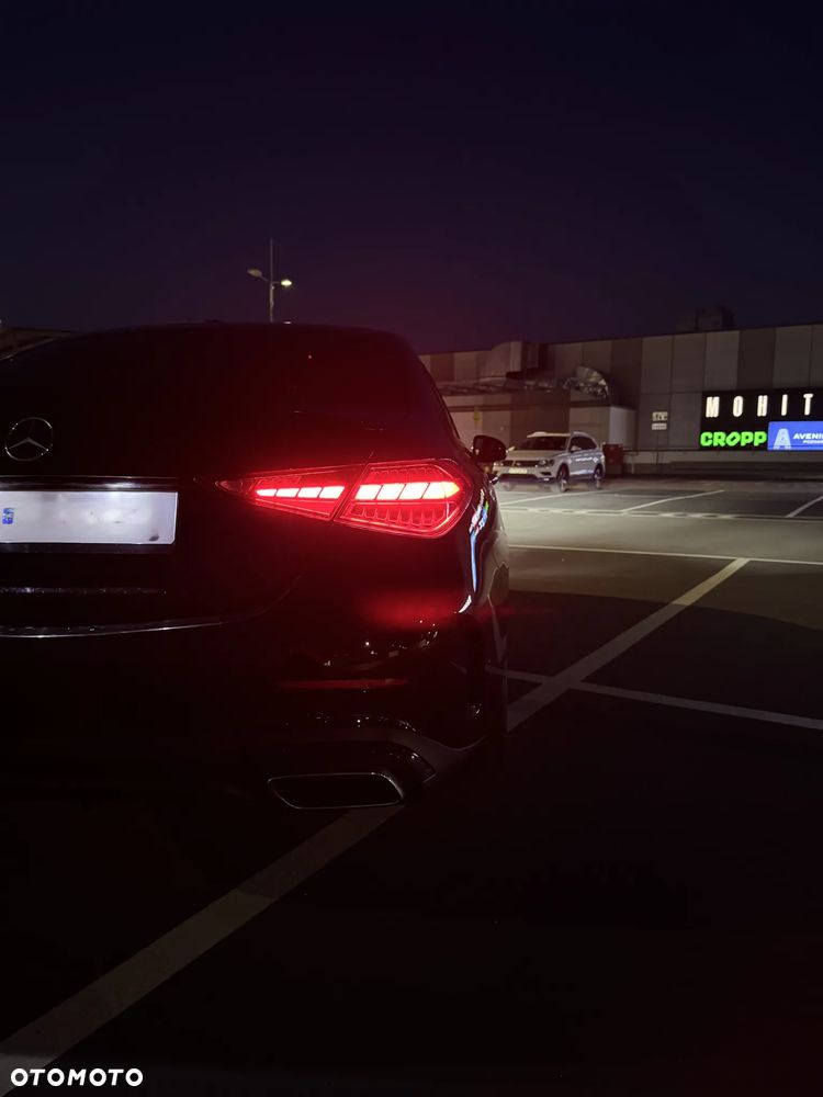 Mercedes-Benz Klasa C 180 9G-TRONIC AMG Line - 8