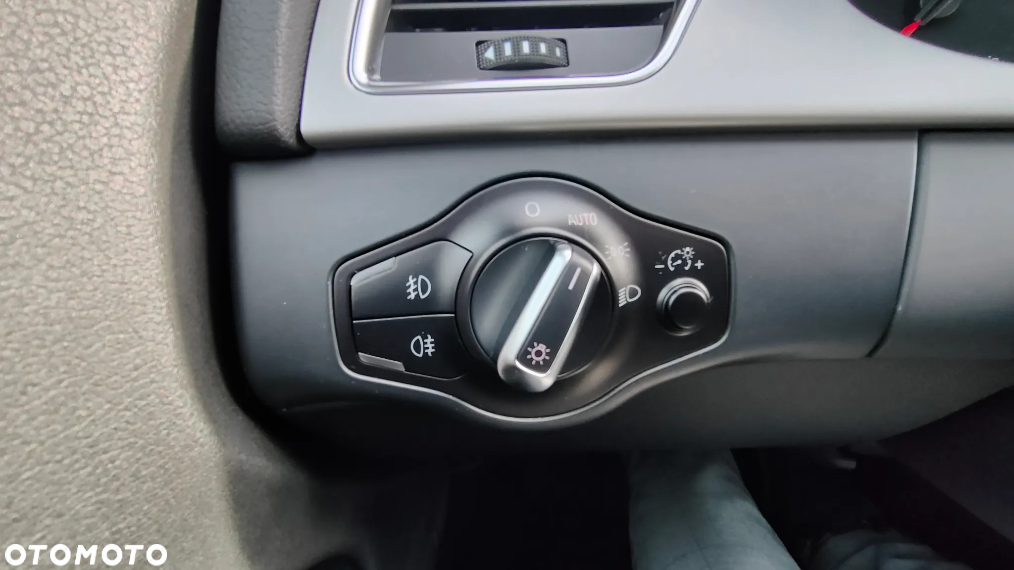 Audi A4 2.0 TDI - 10