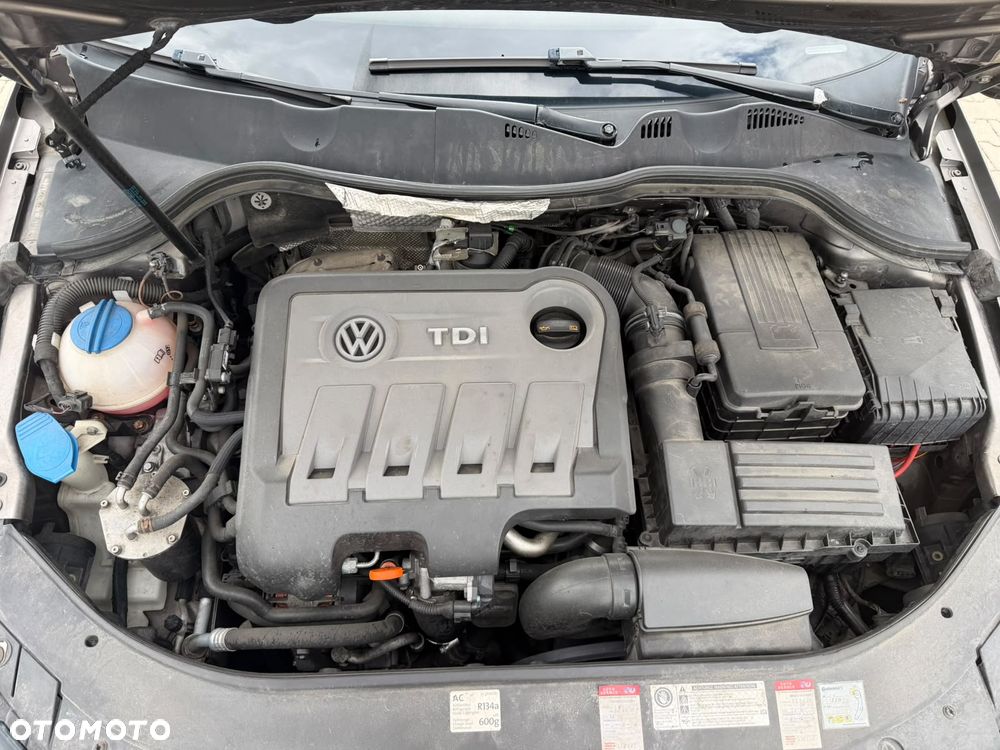 Volkswagen Passat 2.0 TDI 4Mot Comfortline - 6