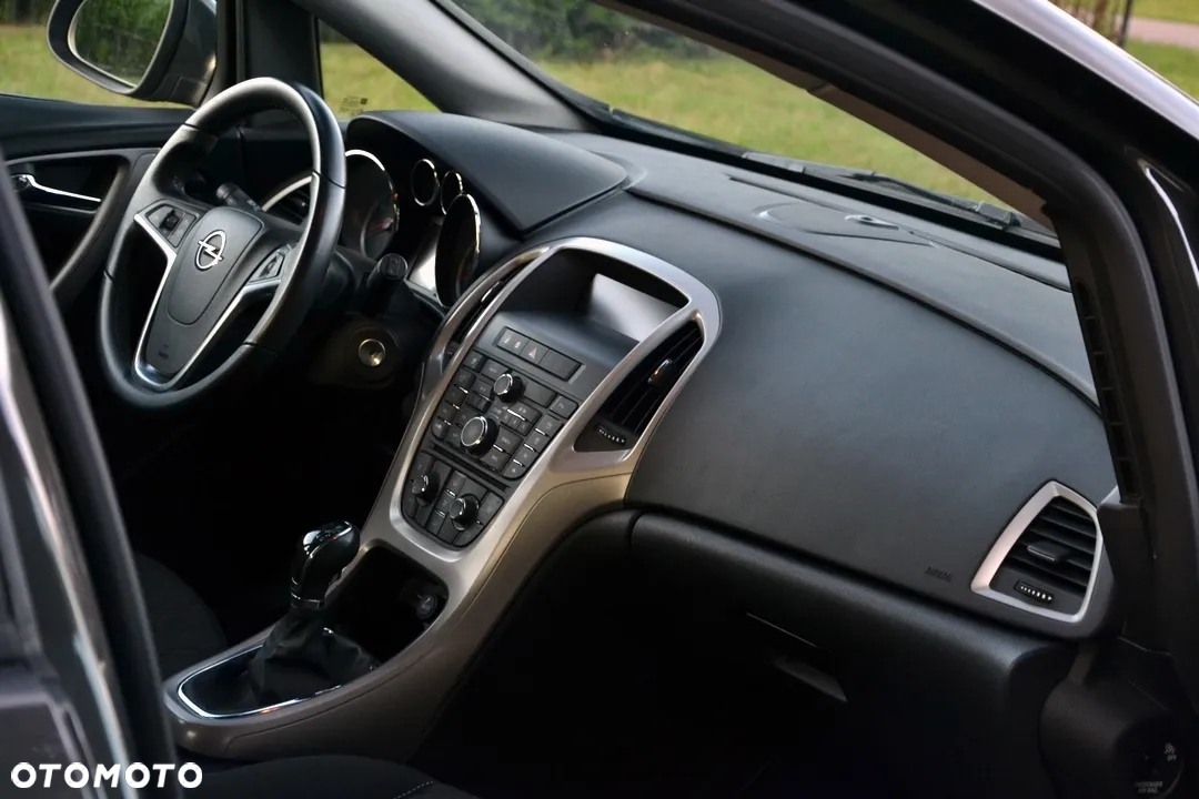 Opel Astra 1.4 Turbo Edition - 17