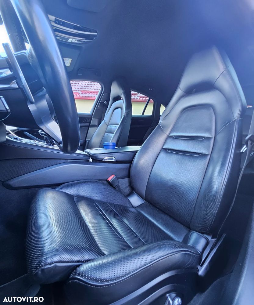 Porsche Panamera 4S - 5