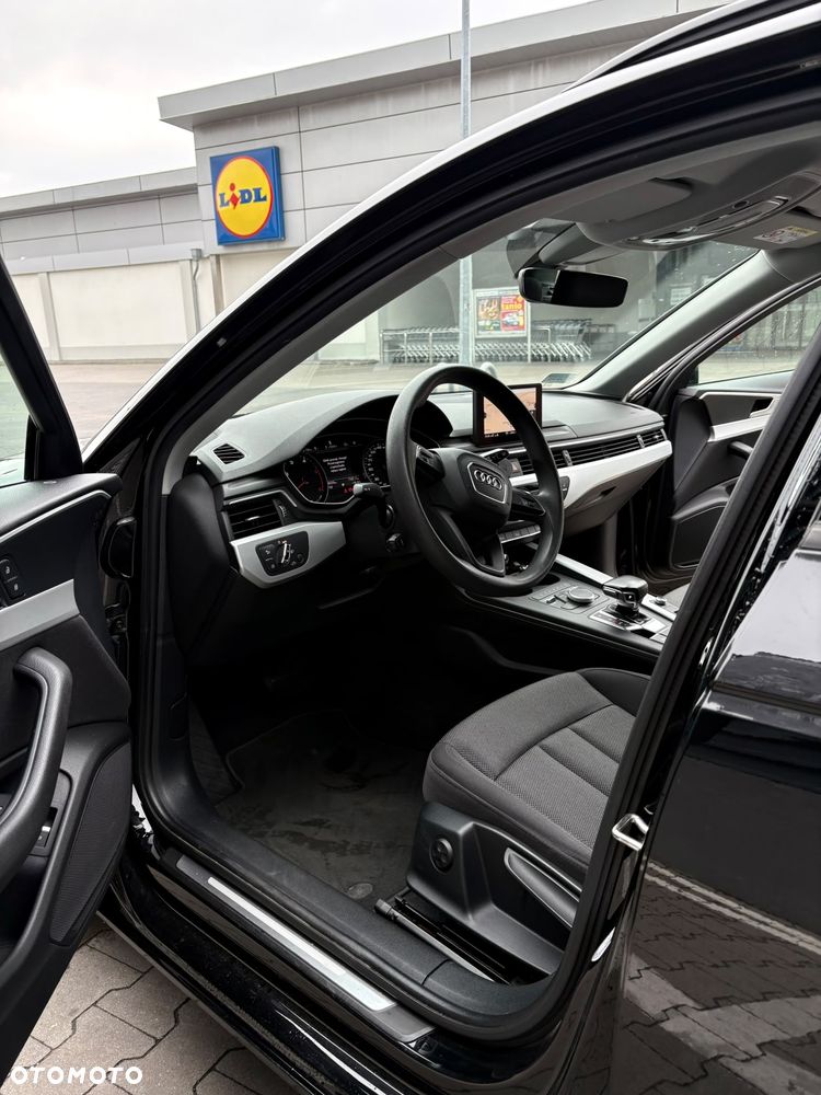 Audi A4 Avant - 9