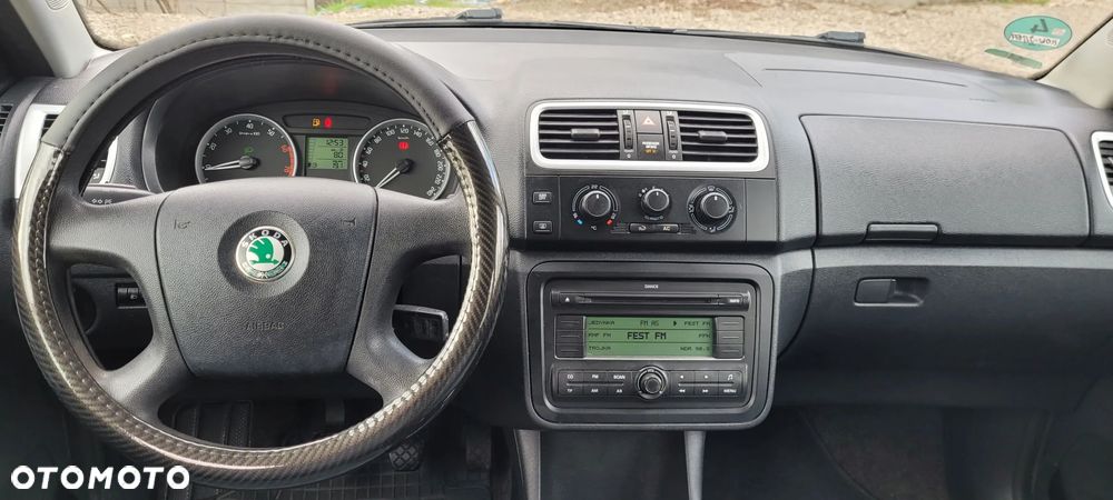 Skoda Fabia 1.2 HTP Elegance - 16