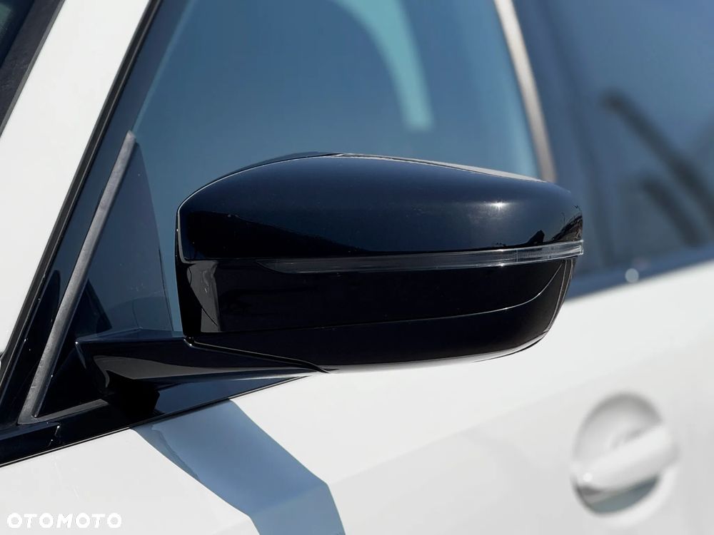 BMW Seria 3 320d M Sport - 11