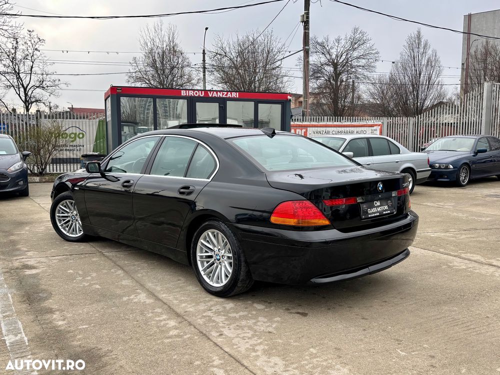 BMW Seria 7 745i - 2
