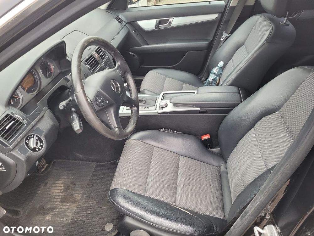 Mercedes-Benz Klasa C 230 7G-TRONIC Avantgarde - 8