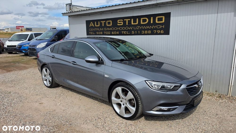 Opel Insignia - 2