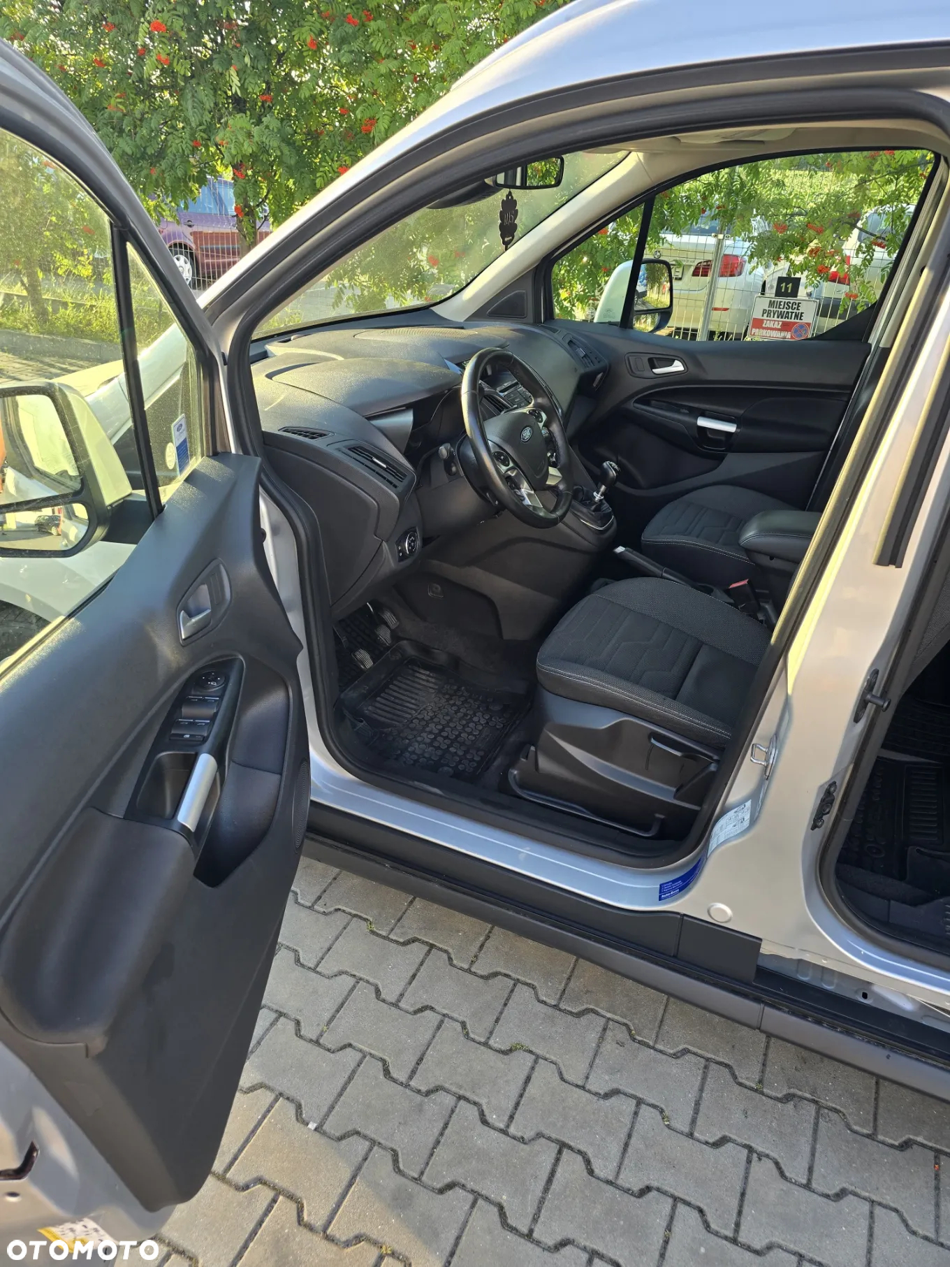 Ford Tourneo Connect Gr 1.5 TDCi Trend - 20