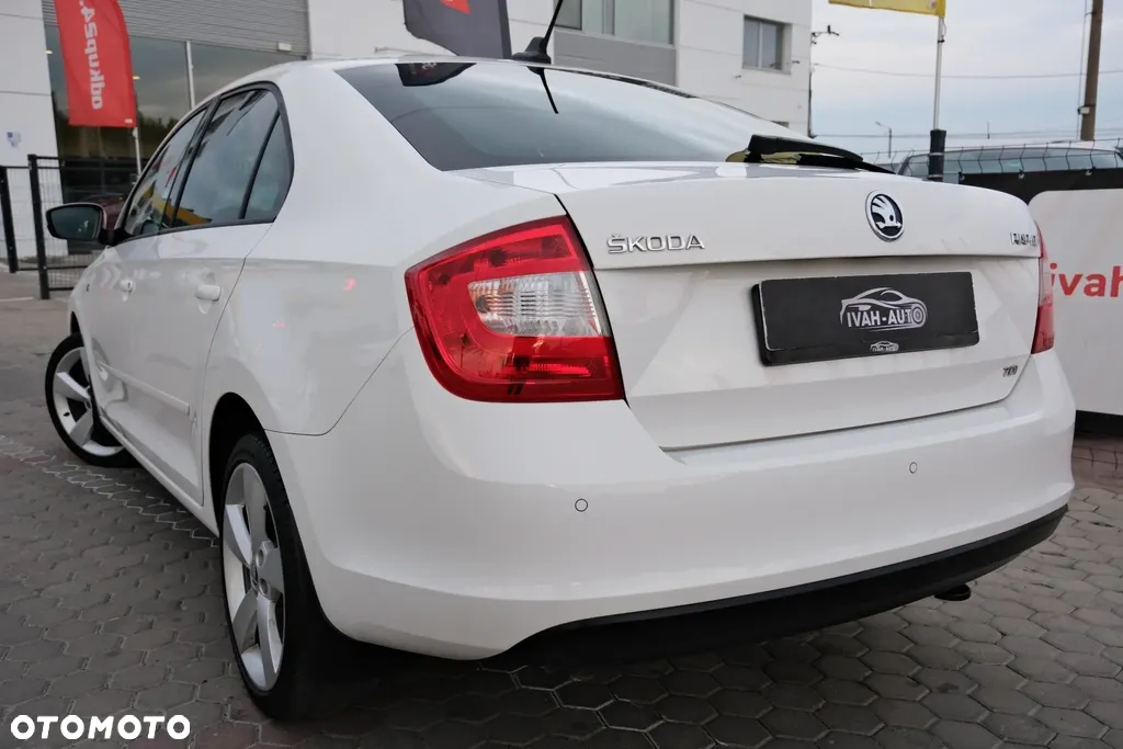 Skoda RAPID 1.6 TDI Ambition - 15