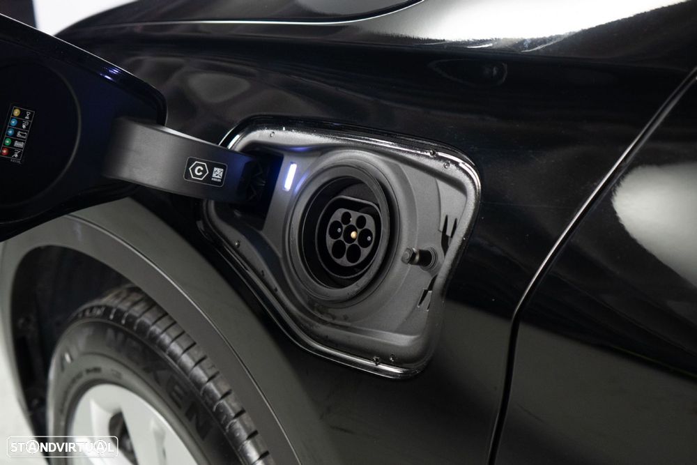 BMW X1 25 e xDrive Corporate Edition - 16