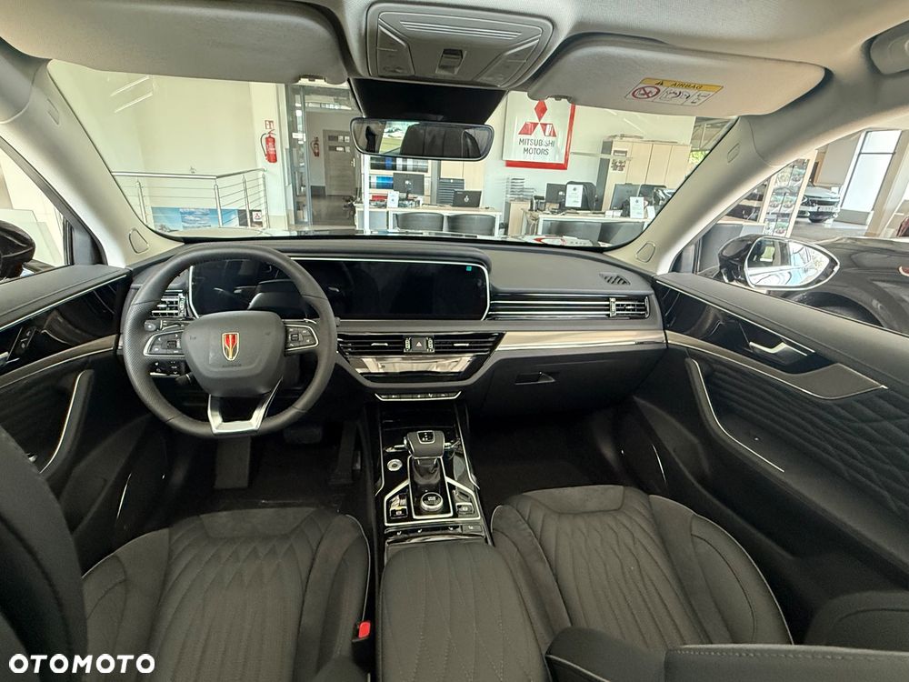 Hongqi HS5 2.0T AWD - 22