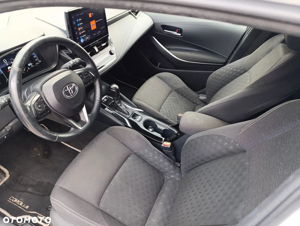 Toyota Corolla 1.8 Hybrid Comfort - 18