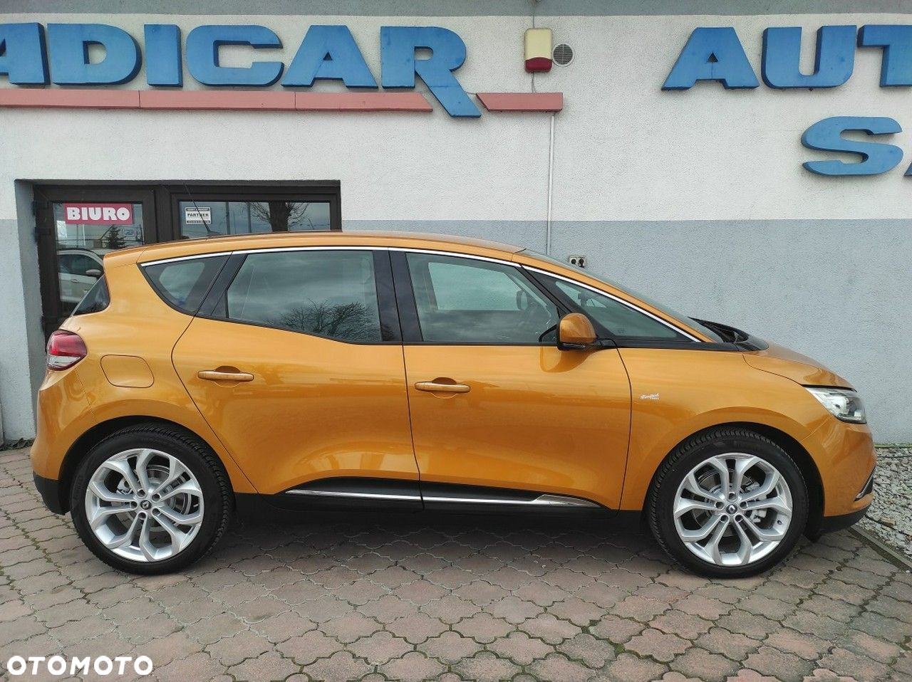 Renault Scenic - 7