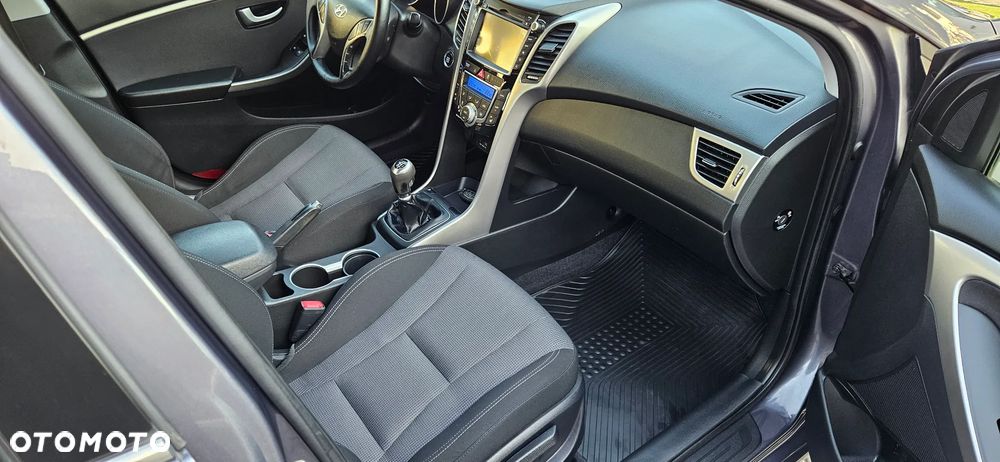 Hyundai i30 - 13