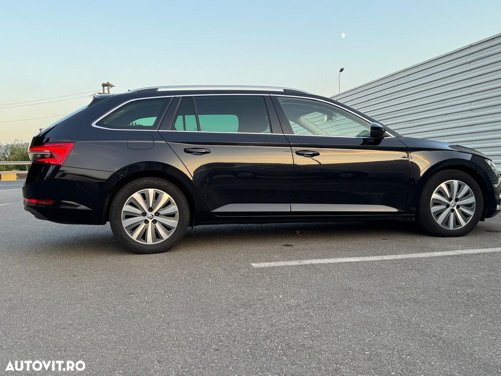 Skoda Superb 2.0 TDI DSG Style - 11