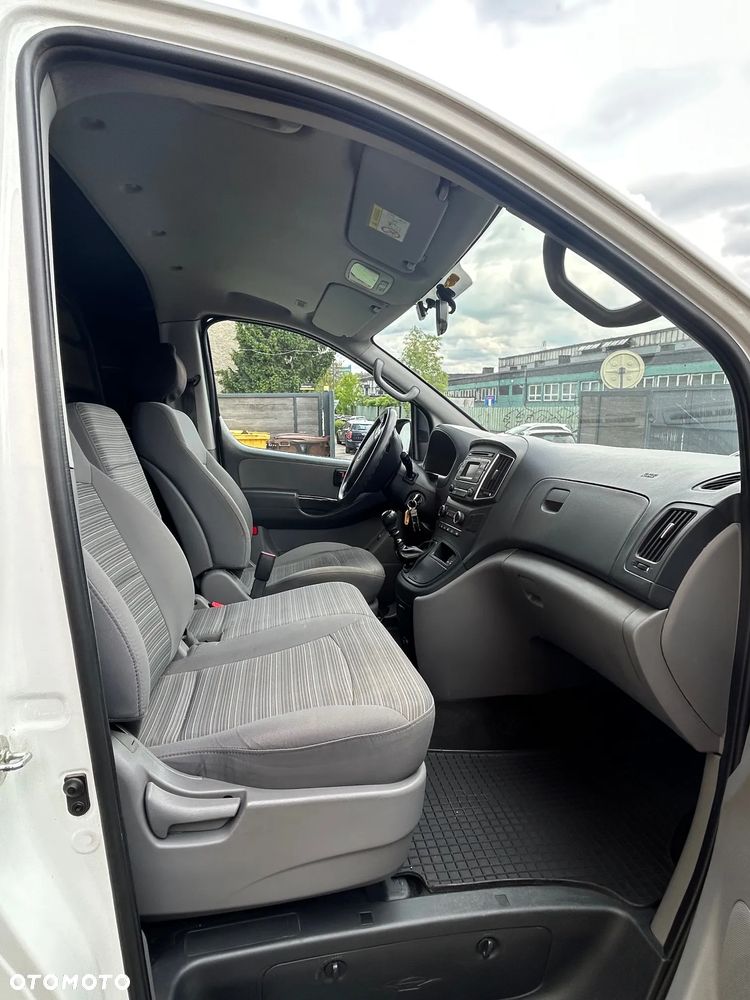 Hyundai H1 - 10