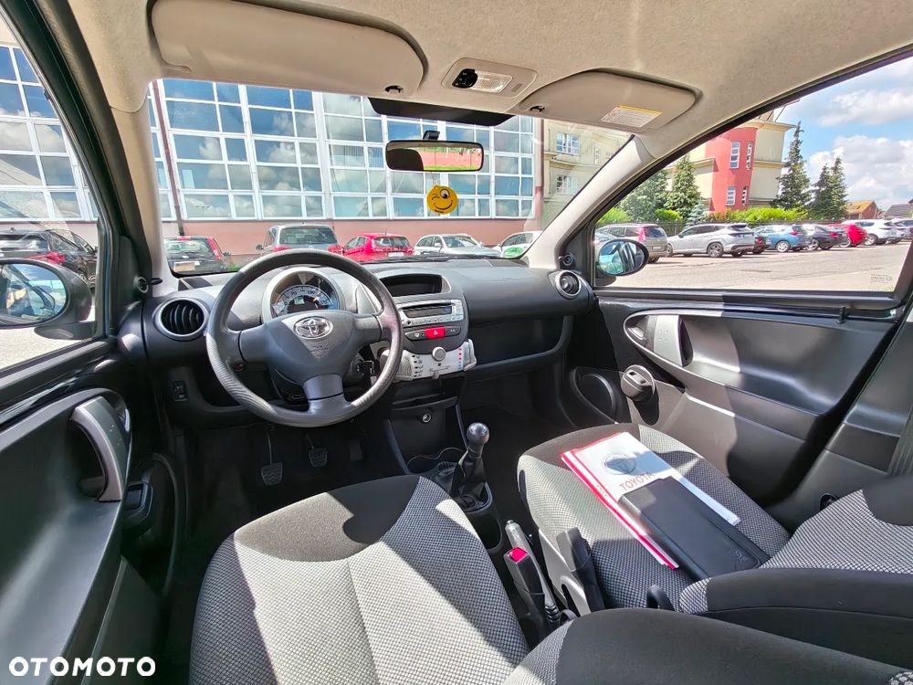 Toyota Aygo Cool - 25
