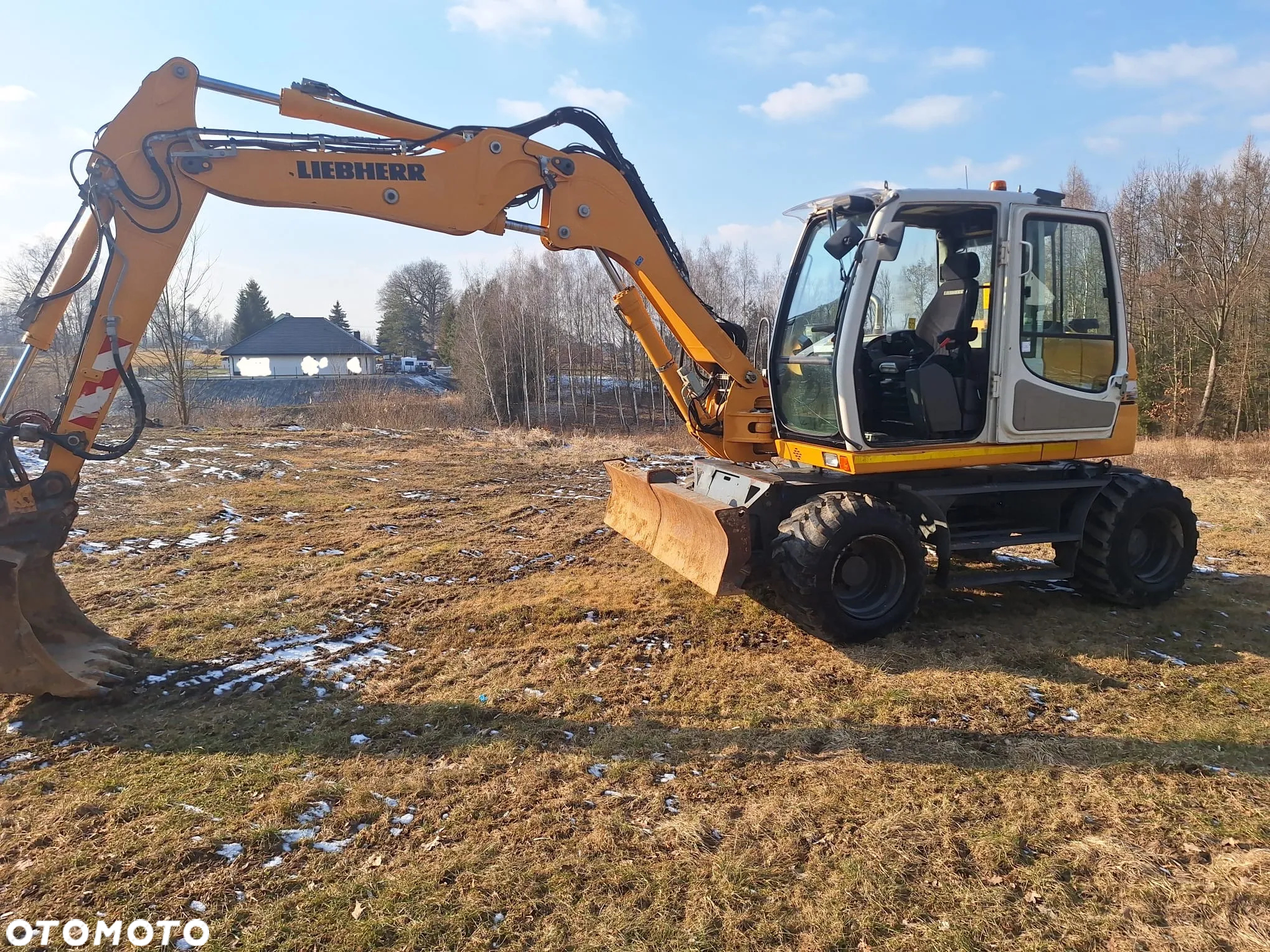 JCB Hydradig - 3
