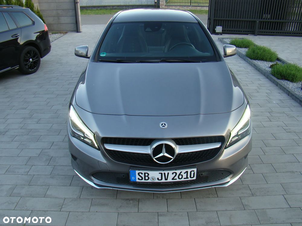 Mercedes-Benz CLA - 2