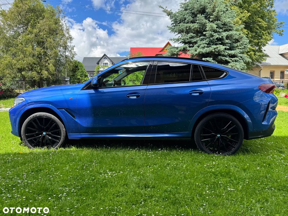 BMW X6M M50d - 11