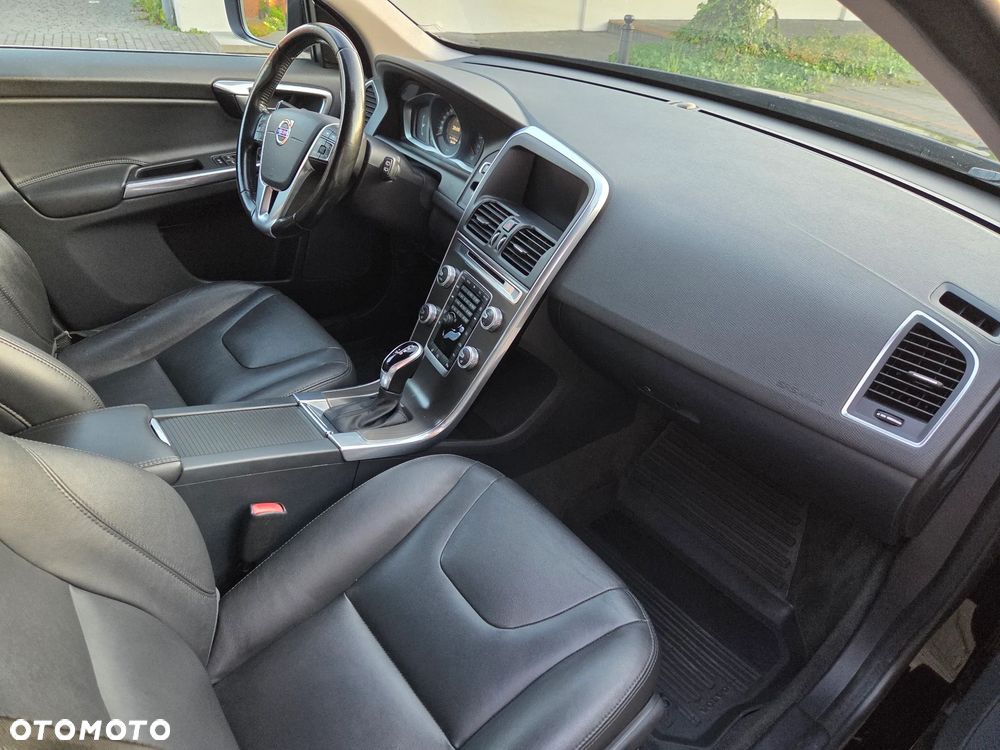 Volvo XC 60 - 12