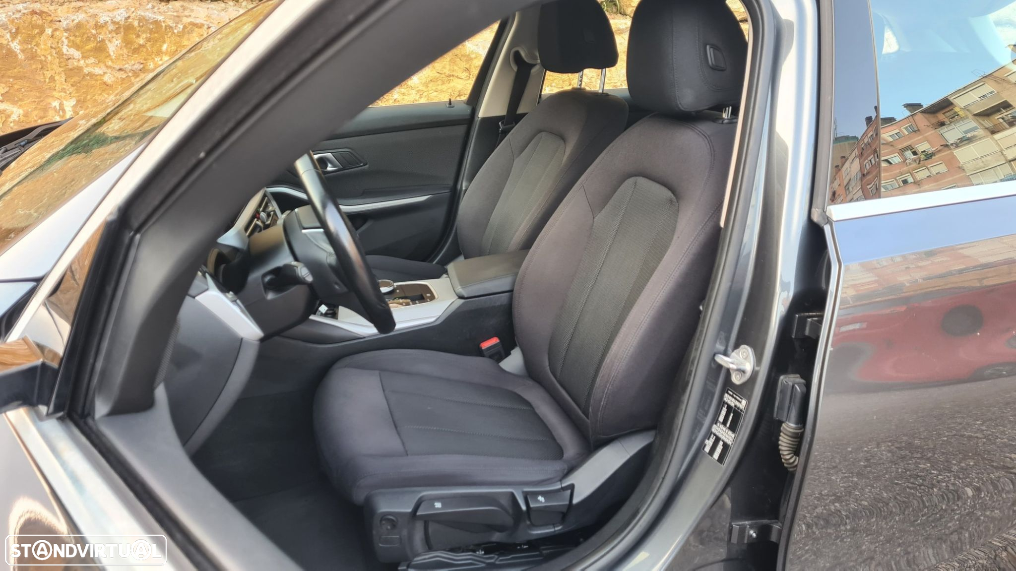 BMW 320 d Touring Auto - 42