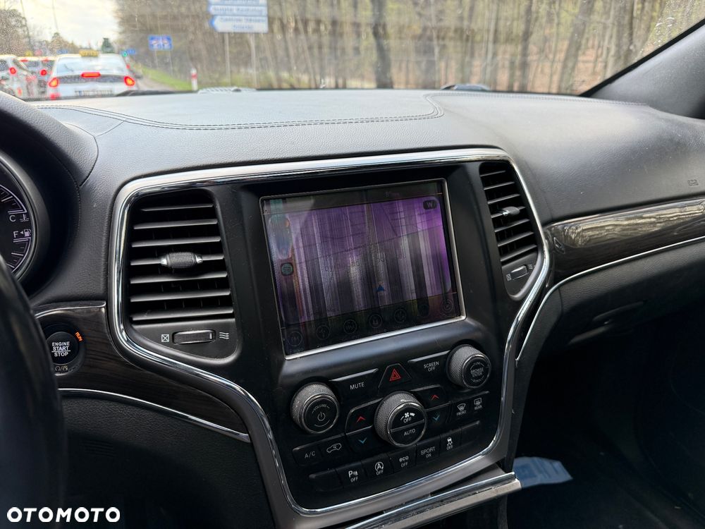 Jeep Grand Cherokee 3.6 V6 Overland Summit - 11