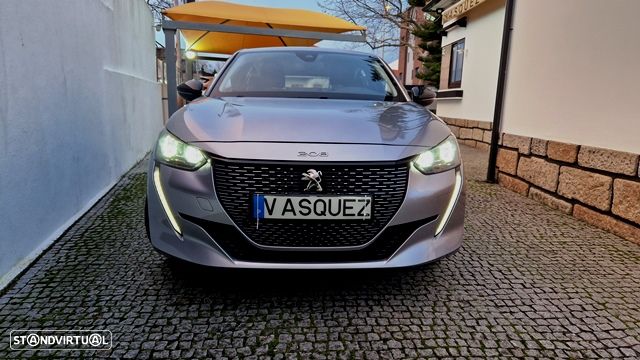 Peugeot e-208 Allure Pack - 2