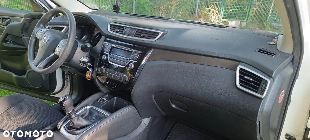 Nissan Qashqai - 11