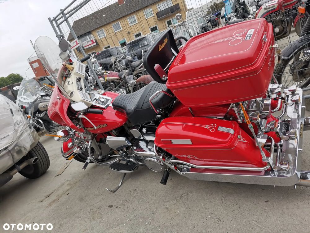 Harley-Davidson FLH Electra Glide - 16