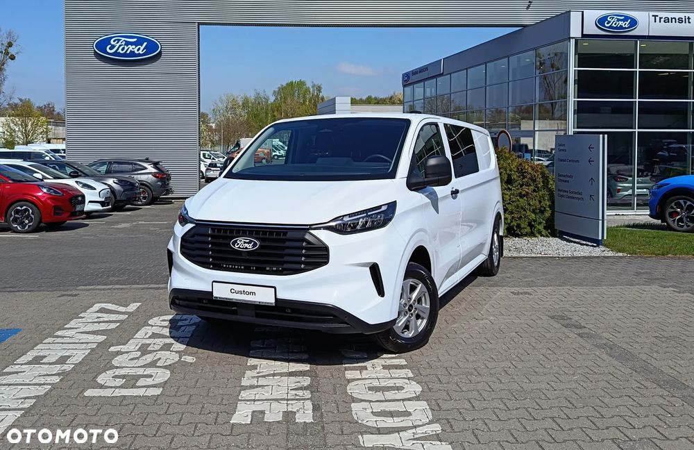 Ford Custom Brygadowy 6-cio miejscowy 320L2