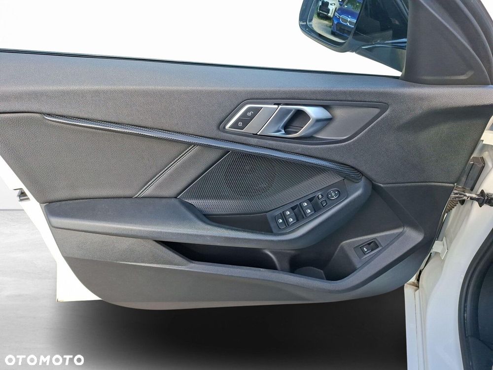BMW Seria 1 118d Sport Line Shadow - 14