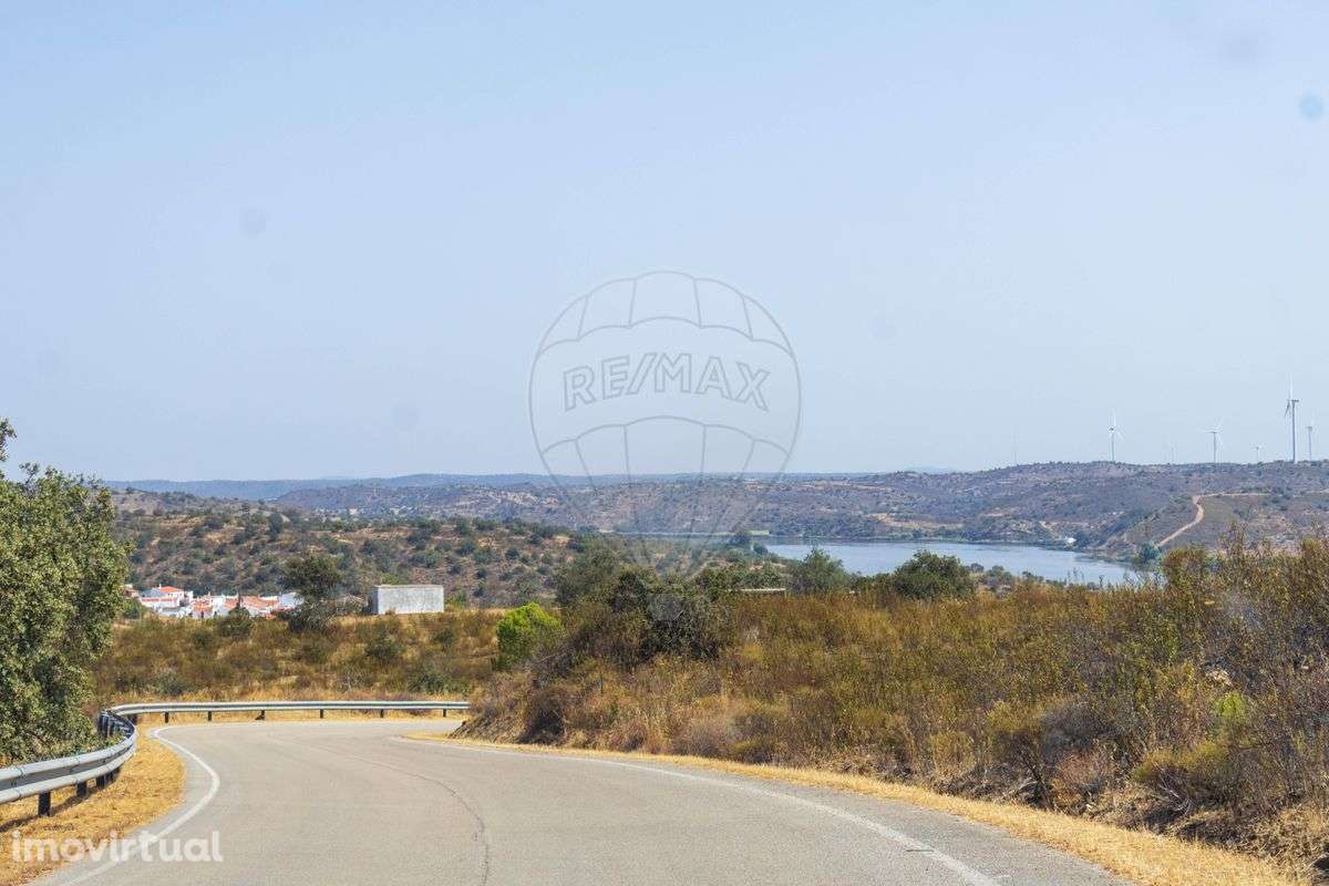 Moradia T3 para venda - Grande imagem: 2/36