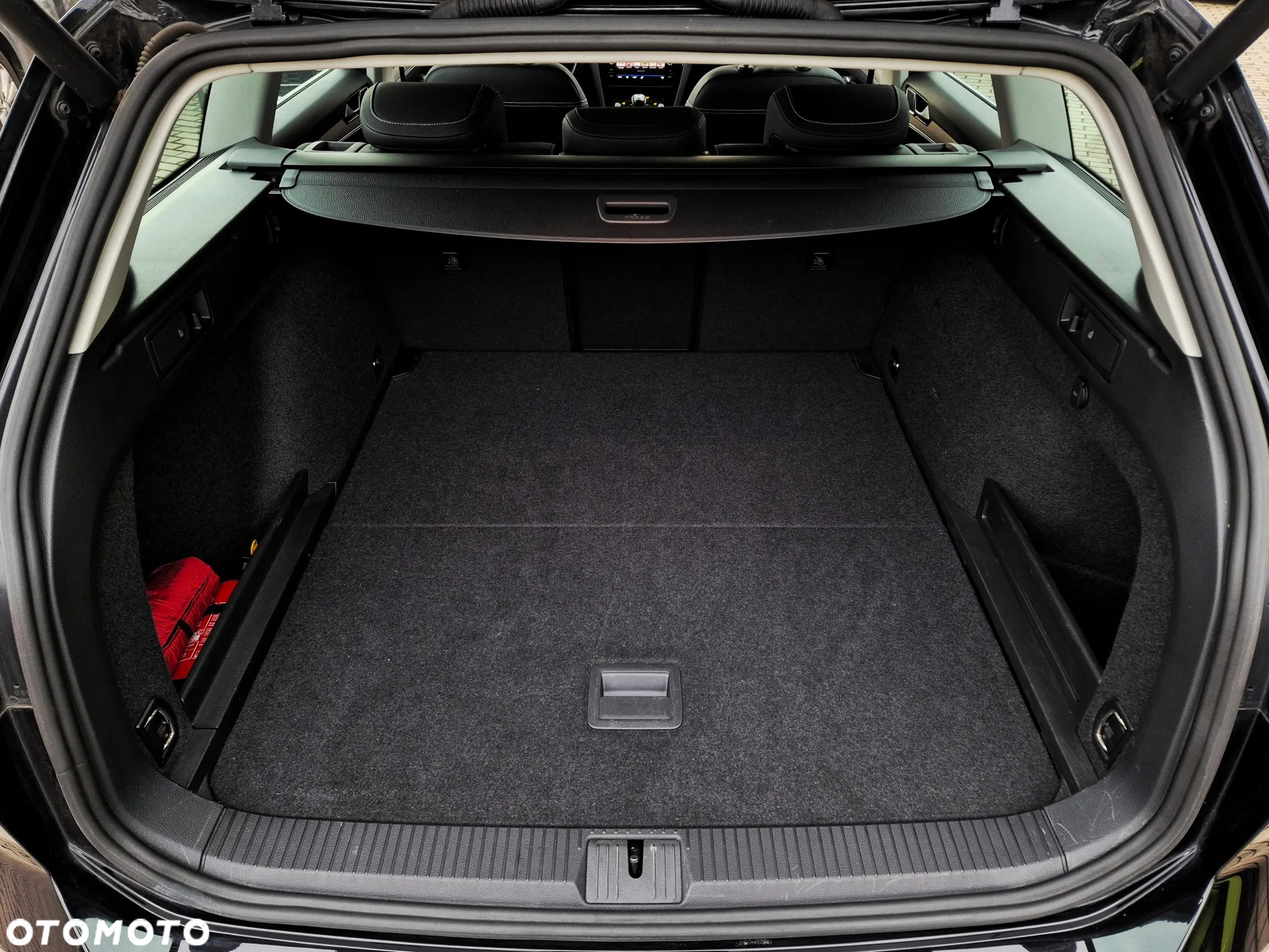 Volkswagen Passat 1.5 TSI EVO Elegance - 16