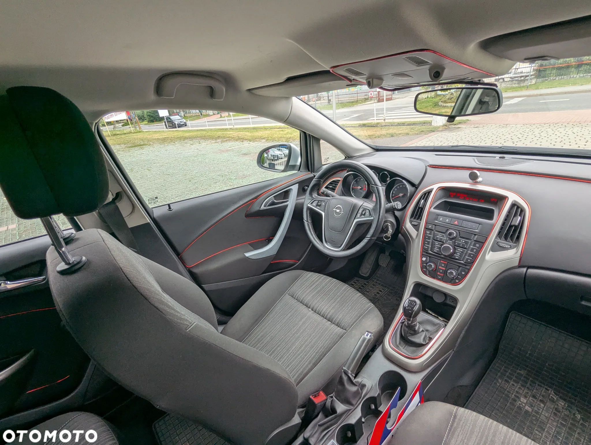 Opel Astra IV 1.6 Enjoy - 9
