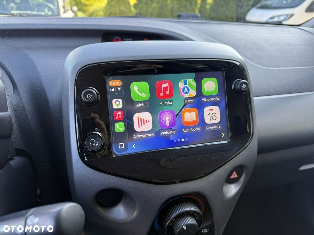 Toyota Aygo x-play - 19