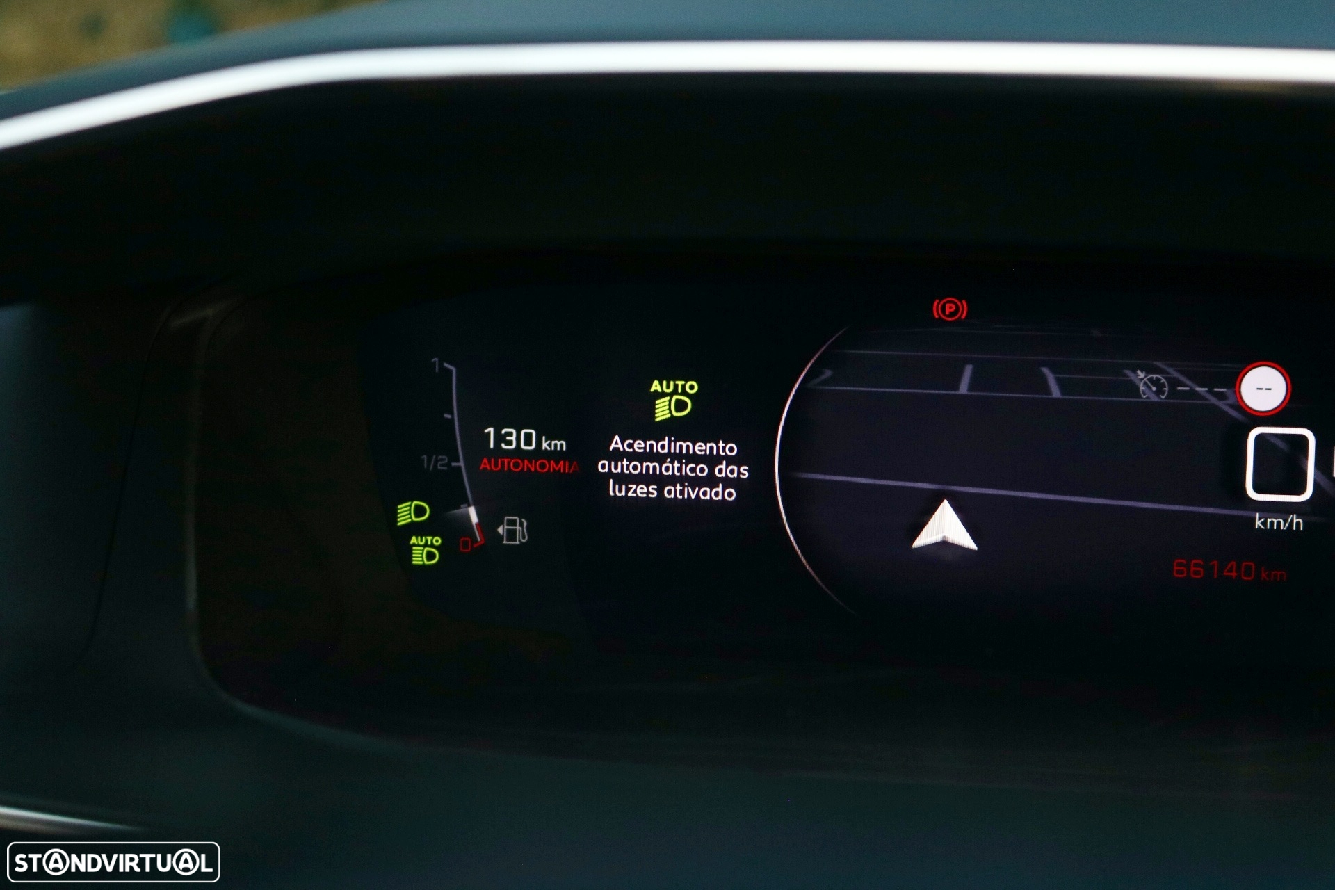 Peugeot 2008 1.2 PureTech GT Line EAT8 - 14