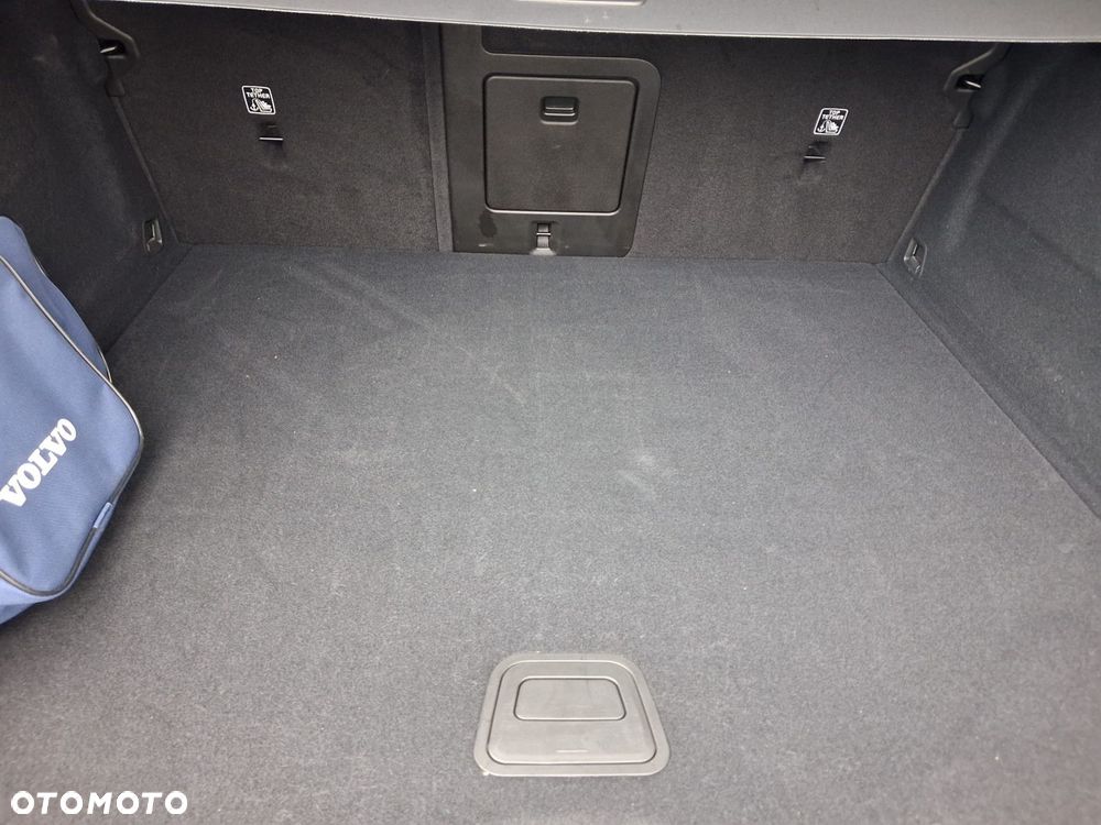 Volvo XC 60 - 21