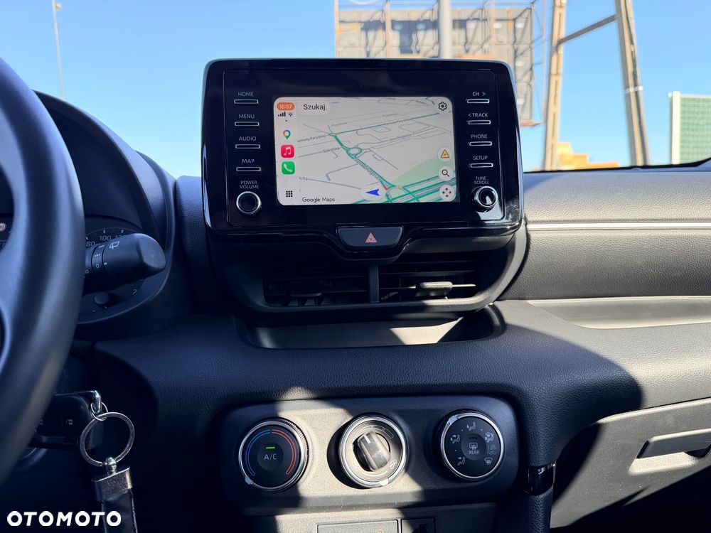 Toyota Yaris 1.5 Comfort CVT - 22