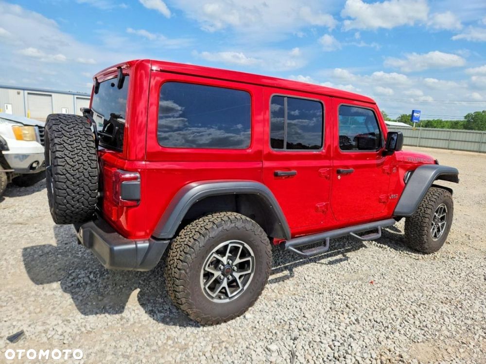 Jeep Wrangler - 4